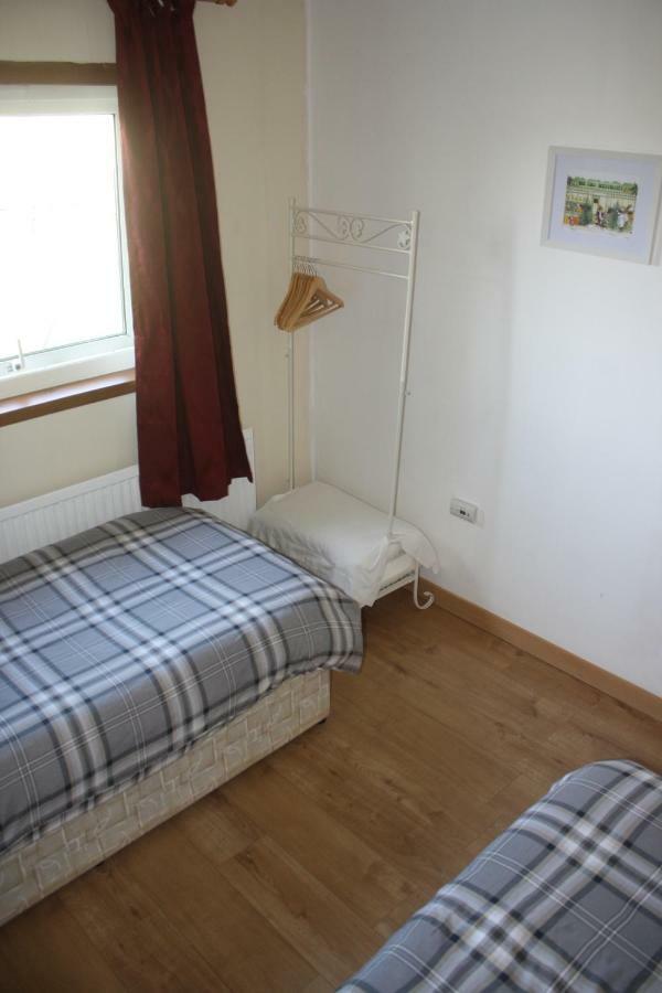 Inver Bay Apartment Tain Exterior foto