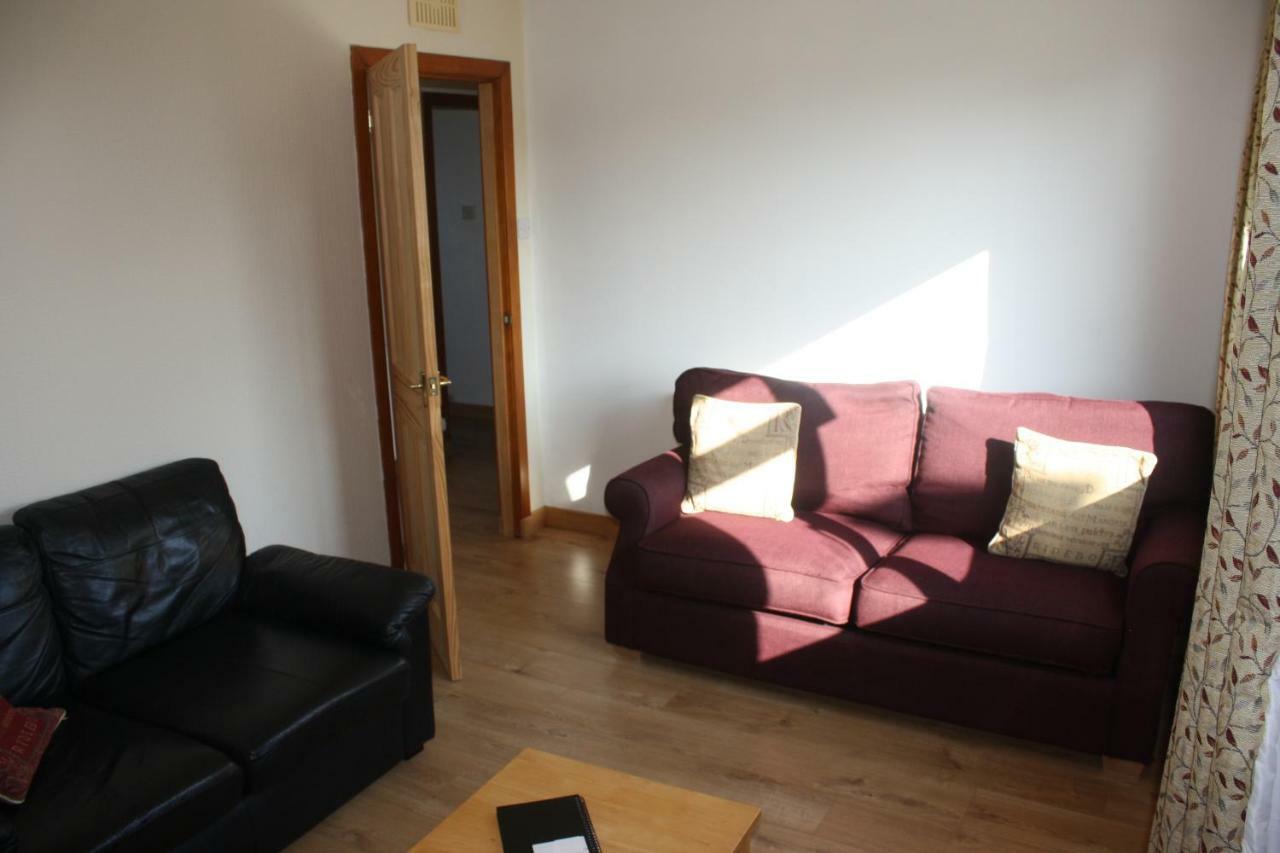 Inver Bay Apartment Tain Exterior foto